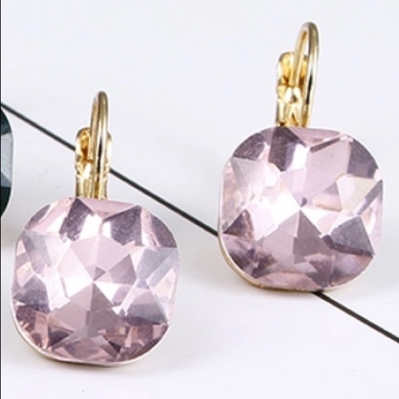 5/$25 Pink Crystal Square Drop Stud Earrings - Picture 2 of 3